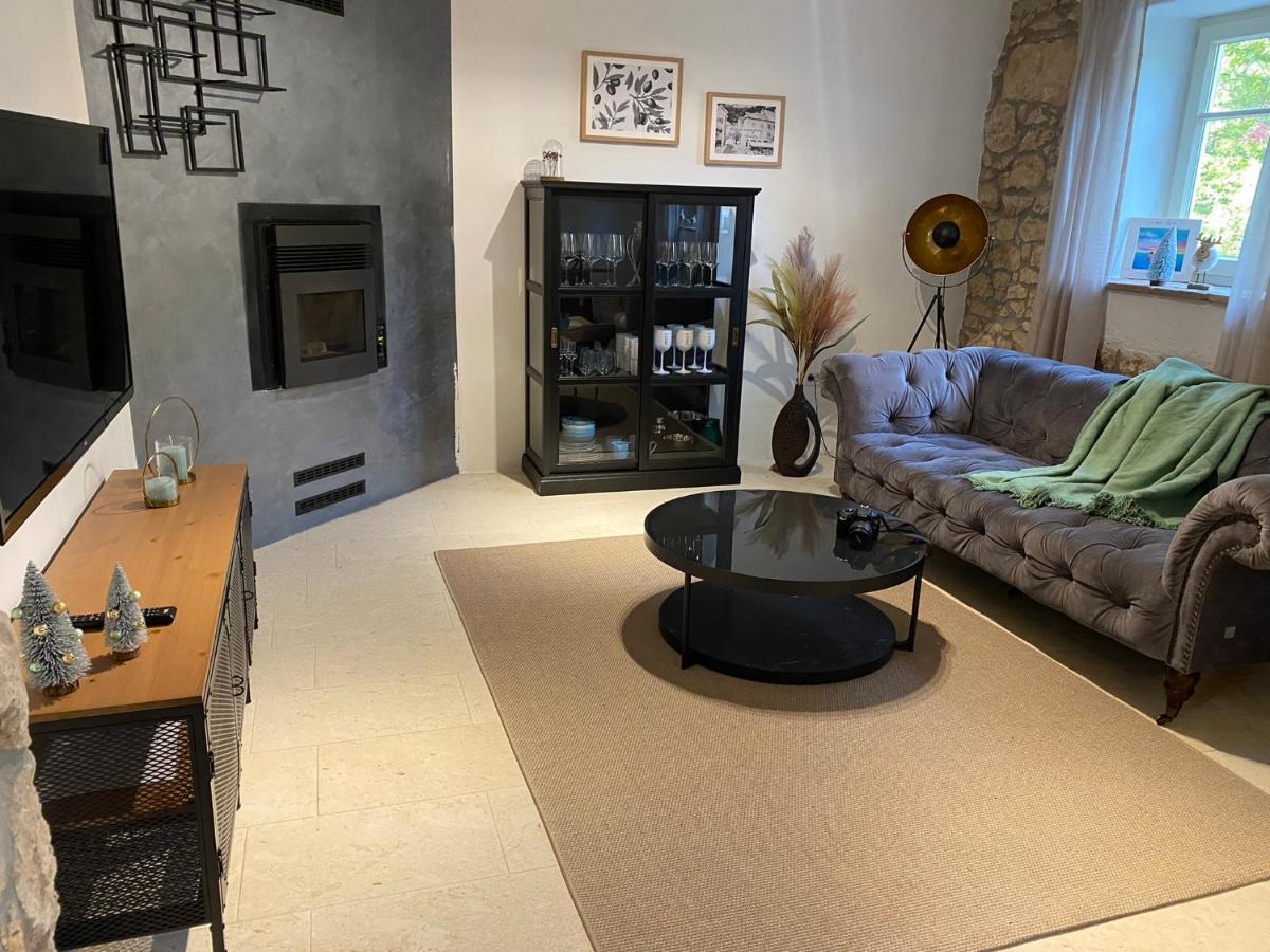 Wellness House Oliva With Heated Salt Water Pool, Sauna & Jakuzzi Labin  Exterior foto